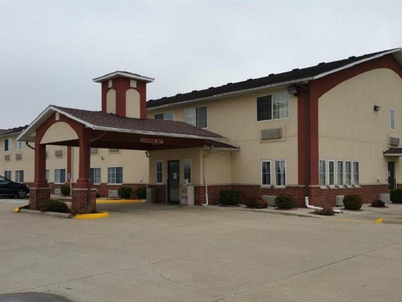 Super 8 By Wyndham Mt. Carmel Il Hotel Mount Carmel Exterior photo