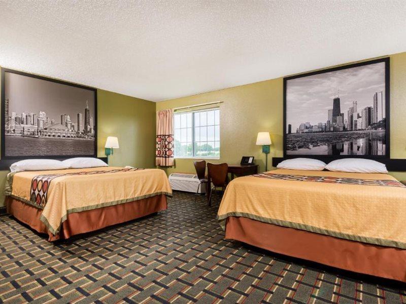 Super 8 By Wyndham Mt. Carmel Il Hotel Mount Carmel Exterior photo