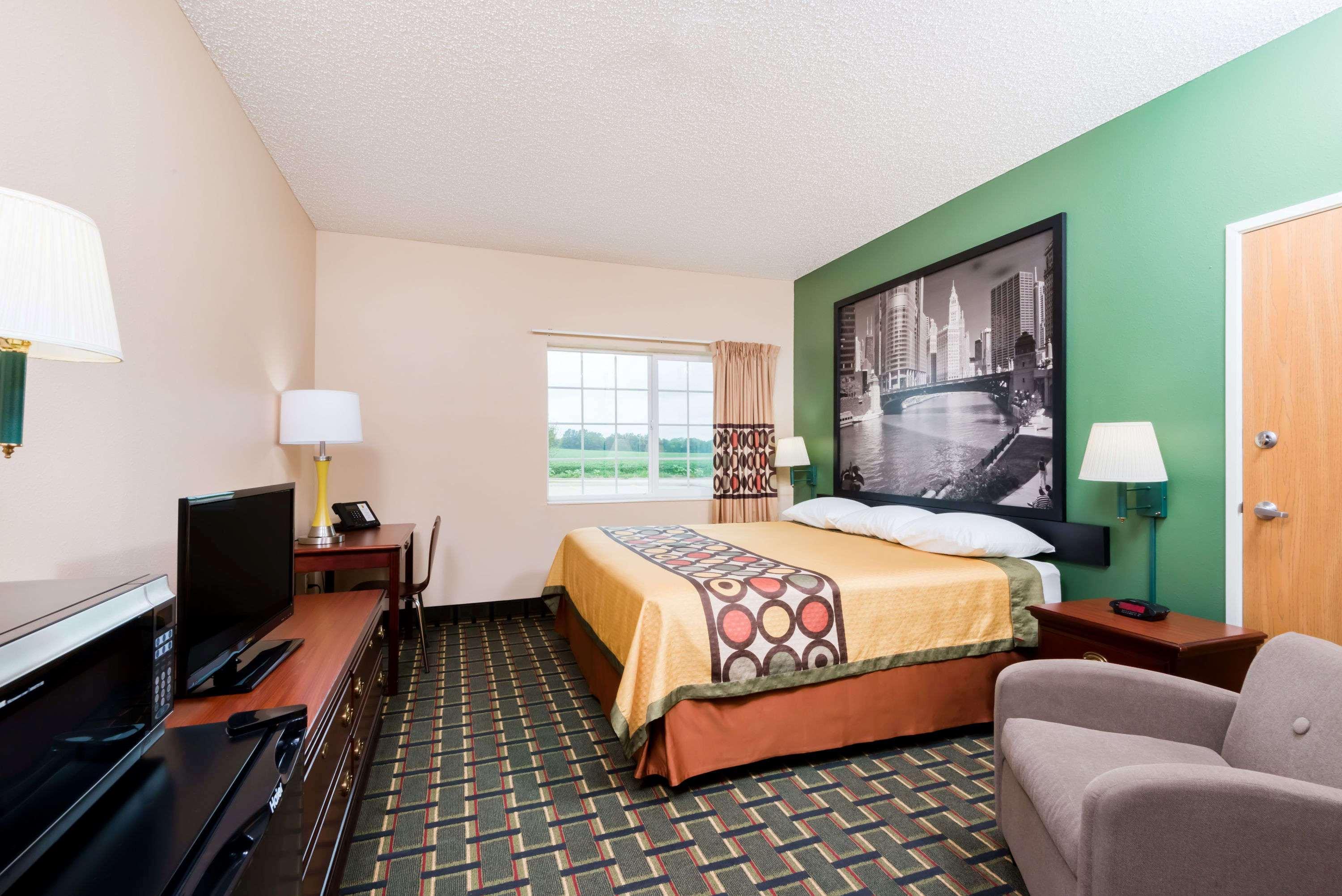 Super 8 By Wyndham Mt. Carmel Il Hotel Mount Carmel Exterior photo