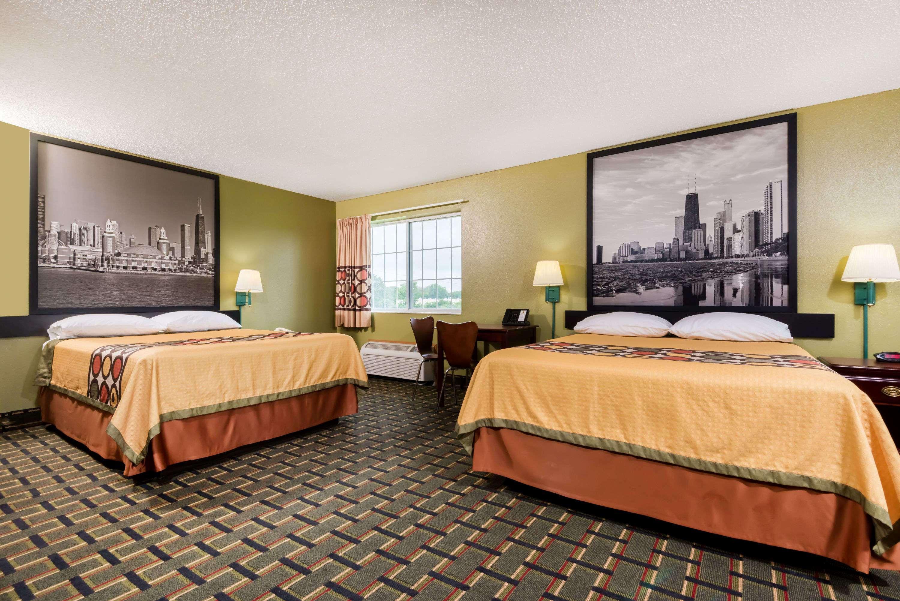 Super 8 By Wyndham Mt. Carmel Il Hotel Mount Carmel Exterior photo